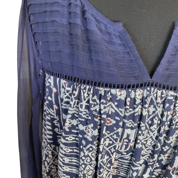 LUCKY Brand Flowy Pullover Shirt Sheer Navy Blue Sleeves And Bodice Size L - Picture 3 of 16